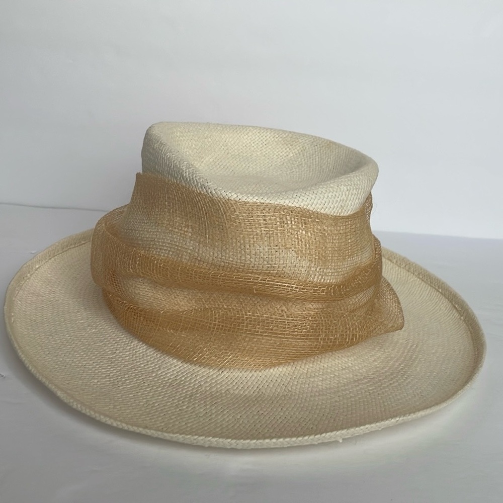 VTG: Italy Handmade Paper Straw Women’s Summer Fedora Hat Ivory/Tan Wrap Bow